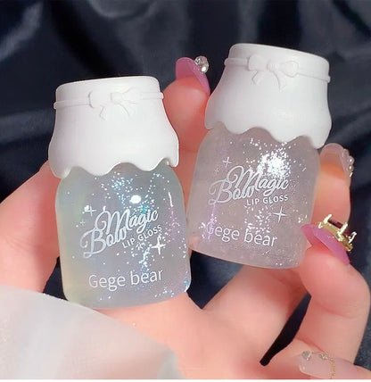 Butterfly shaped milk can lip balm moisturizes and moisturizes the mirror surface, with a shimmering and pouty lips