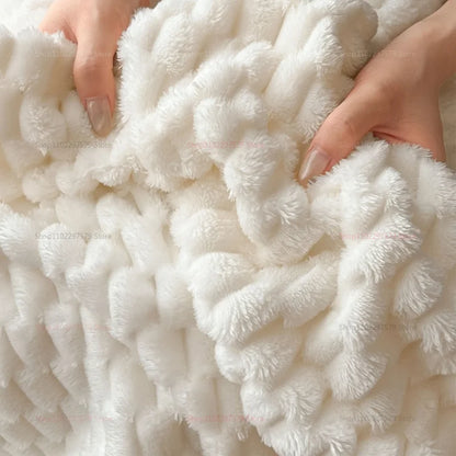 Soft Thick Warm Blanket for Office Nap - Cozy Fleece Throw for Sofa,Couch,Bed Lightweight Warm Winter Blanket for Adults Travel